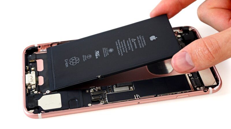 Suggerimenti per la sostituzione della batteria dell'iPhone
